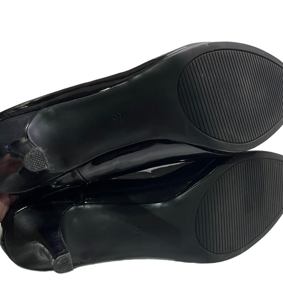 Kelly & Katie - black patent Pump - size 6.5 M - Picture 5 of 7